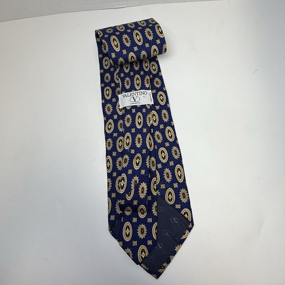 Valentino Cravatte Italy Made Men’s Necktie Blue Geometric 100% Silk Neck Tie - Picture 5 of 9